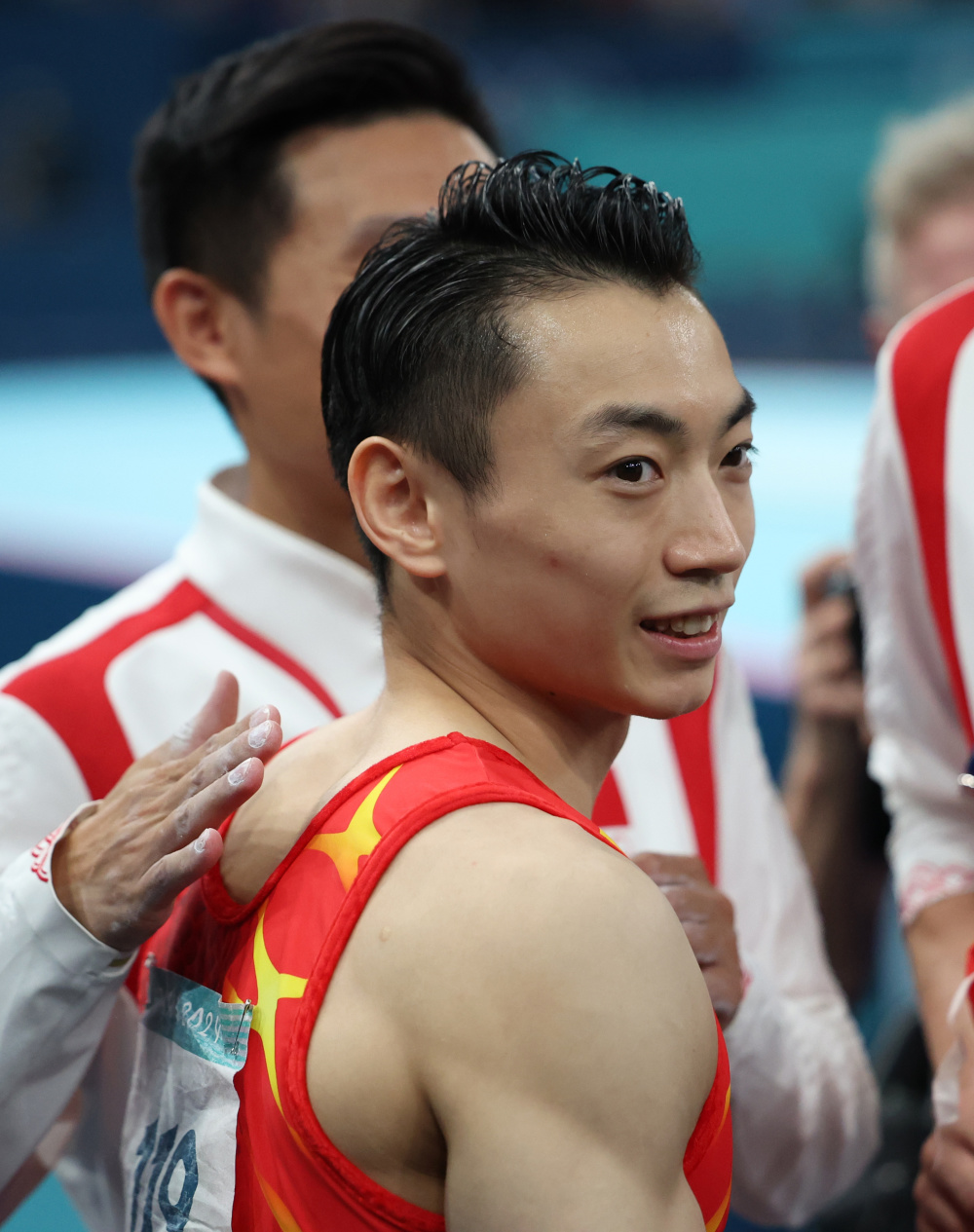 体操男子单项比赛完美谢幕，全神贯注的简单介绍