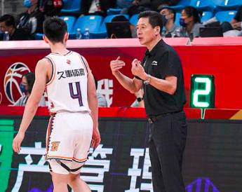 aoa体育娱乐-关于上海男篮实力碾压江苏队，轻松取胜的信息