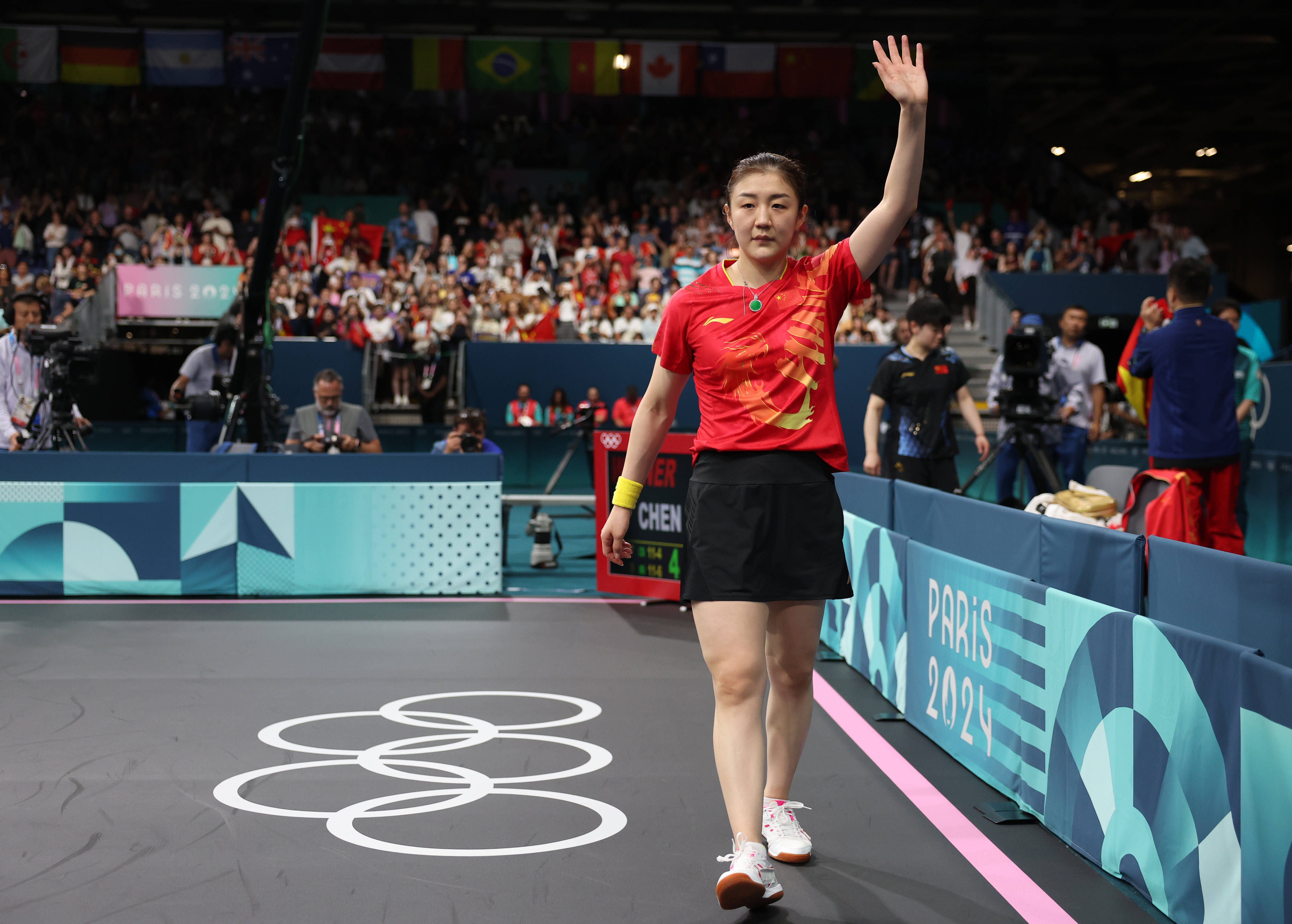 激烈的较量即将上演,球迷翘首以待 激烈的较量即将上演,球迷翘首以待