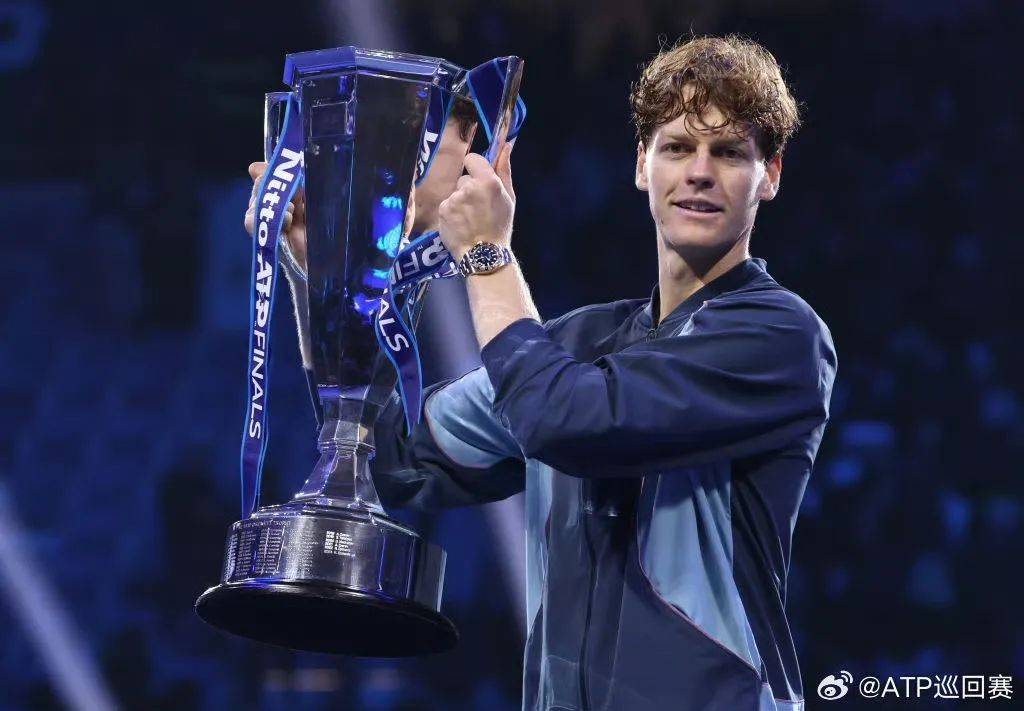 aoa体育视频-出其不意，球队成功夺取比赛胜利