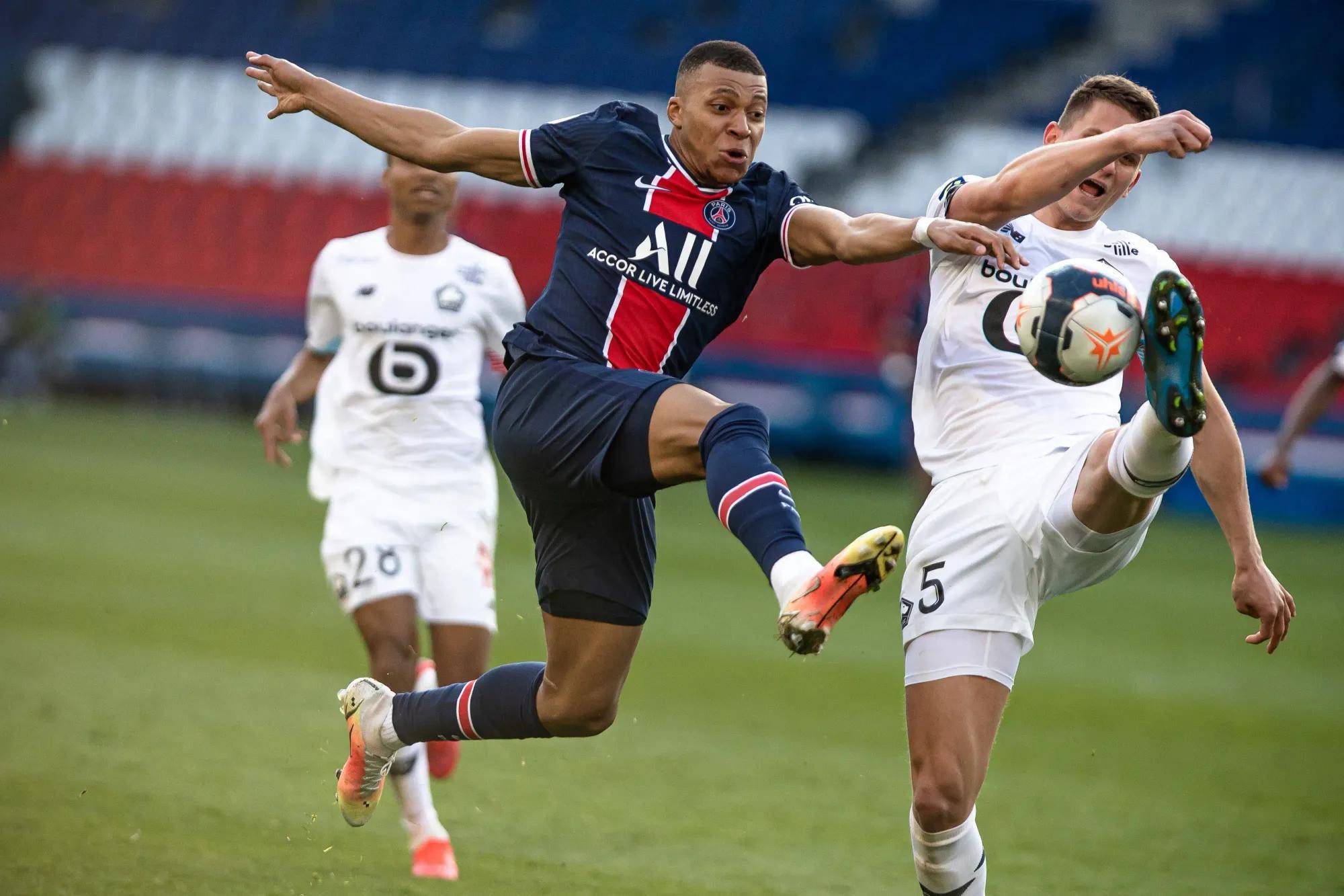 巴黎圣日耳曼客场小胜,继续保持不败战绩的简单介绍 巴黎圣日耳曼客场小胜,继续保持不败战绩的简单介绍