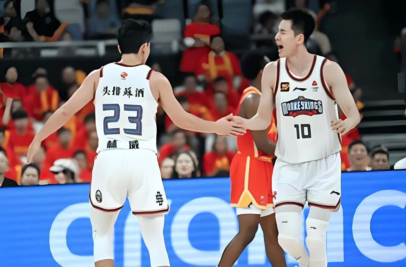 包含多位核心球员伤势缠身，球队士气将如何应对？的词条