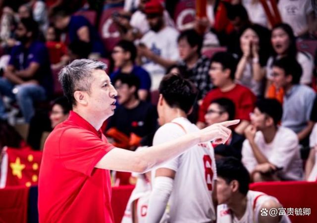 aoa体育活动-包含赛季拼搏厮杀，每一场都是硬仗的词条