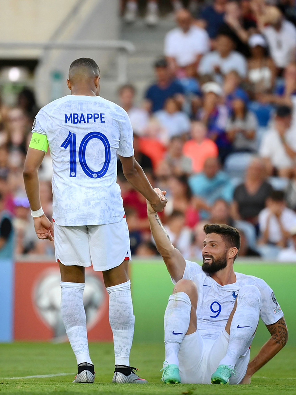 aoa体育官网-欧预赛展开，各队挑战难度增加的简单介绍