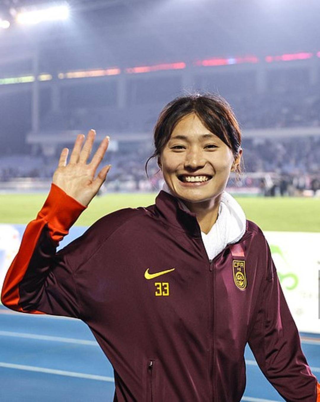 加拿大女足队员在比赛中奉献精彩表现