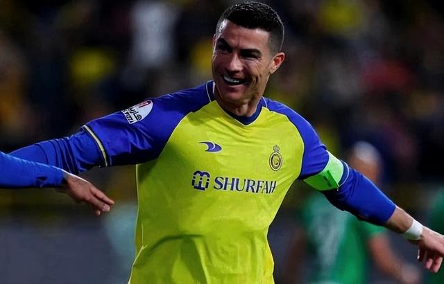 包含幸运队球员个个状态爆棚，共同打造胜利的词条