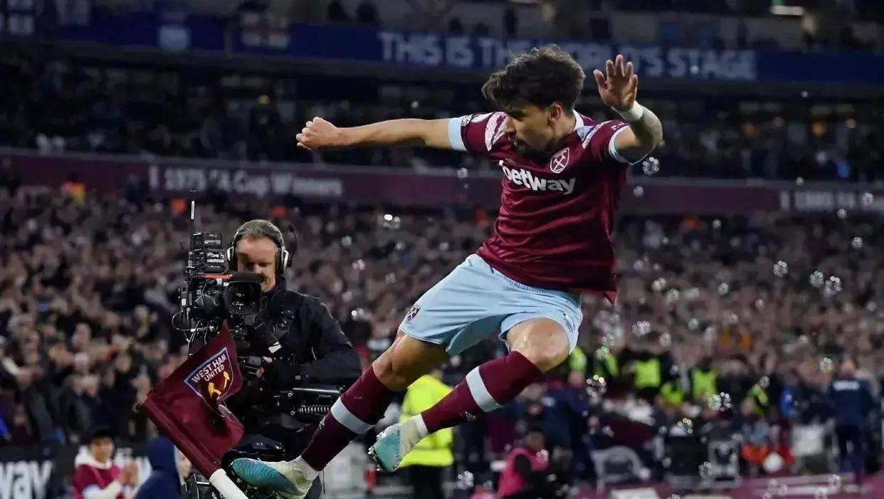 aoa体育馆-包含纽卡斯尔主场胜利：西汉姆联节节败退的词条