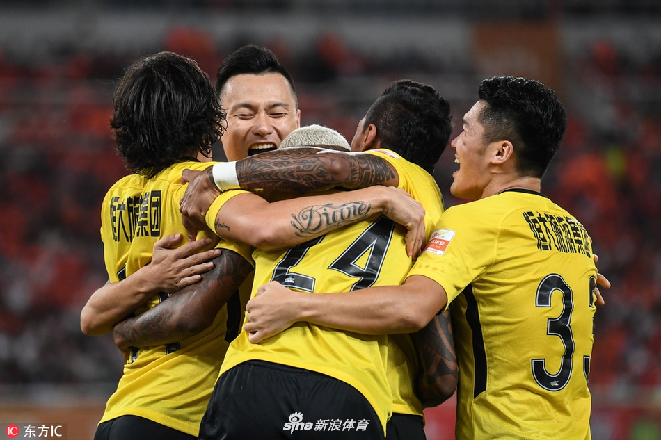 广州恒大客场战平深圳佳兆业,难分胜负的简单介绍 广州恒大客场战平深圳佳兆业,难分胜负的简单介绍