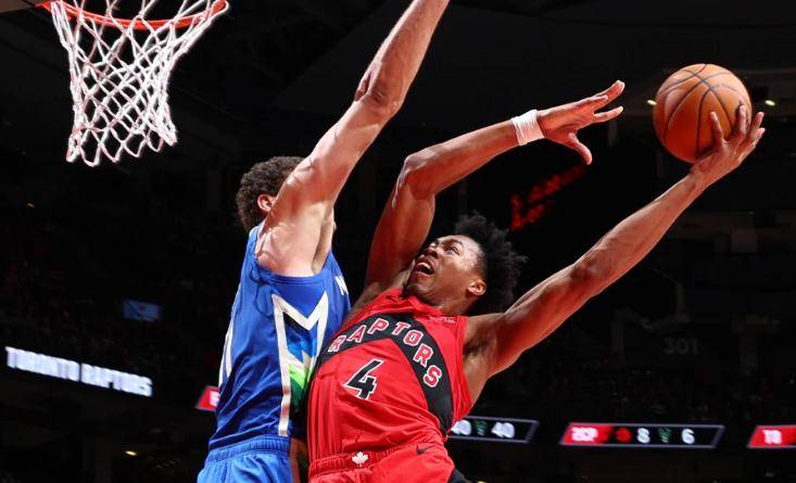 霍尔城顽强逆转对手，抢得三分的简单介绍